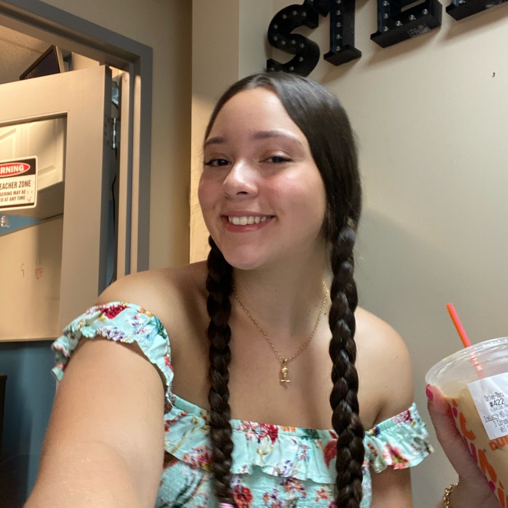 Meet your Posher, Deborah